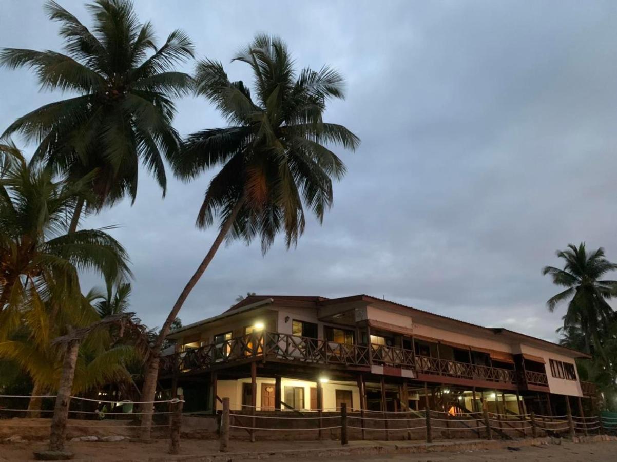 Seaside Travellers Inn Kinarut Exterior foto