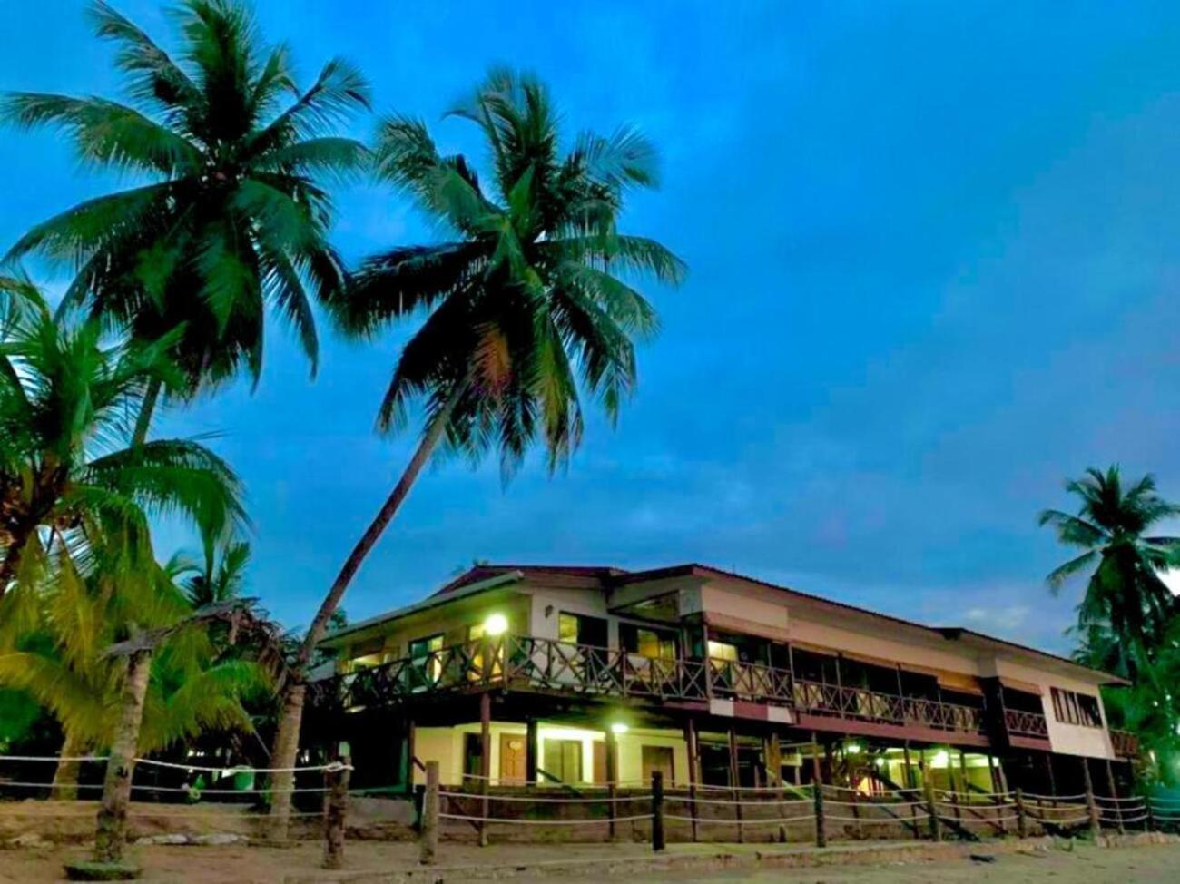 Seaside Travellers Inn Kinarut Exterior foto